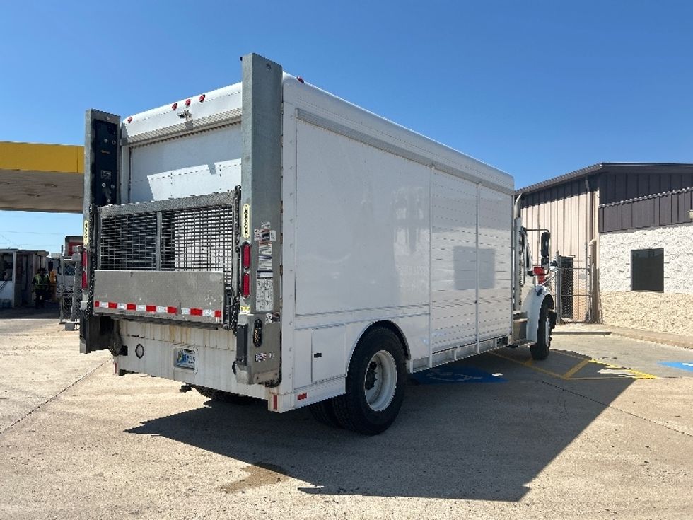 Beverage Truck-Light and Medium Duty Trucks-Freightliner-2022-M2-Dallas-TX-223,192\n\t\tmiles-$ 44,000 - Image 13