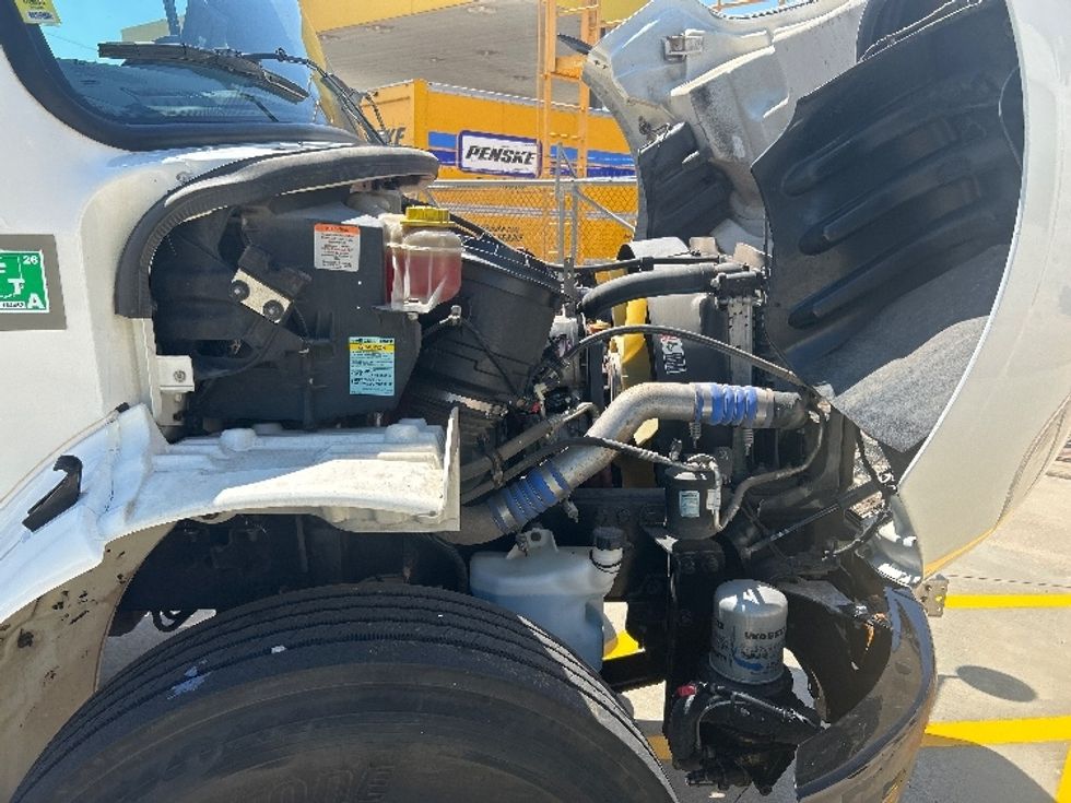 Beverage Truck-Light and Medium Duty Trucks-Freightliner-2022-M2-Dallas-TX-223,192\n\t\tmiles-$ 44,000 - Image 23