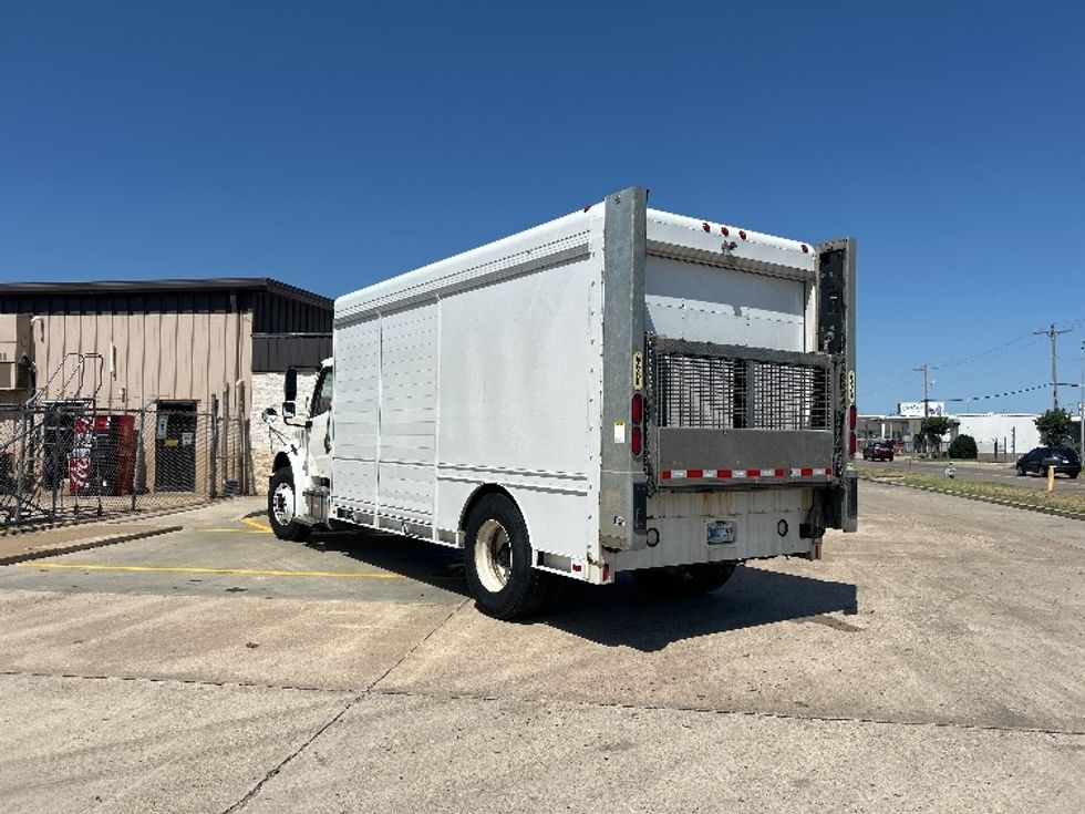 Beverage Truck-Light and Medium Duty Trucks-Freightliner-2022-M2-Dallas-TX-223,192\n\t\tmiles-$ 44,000 - Image 6