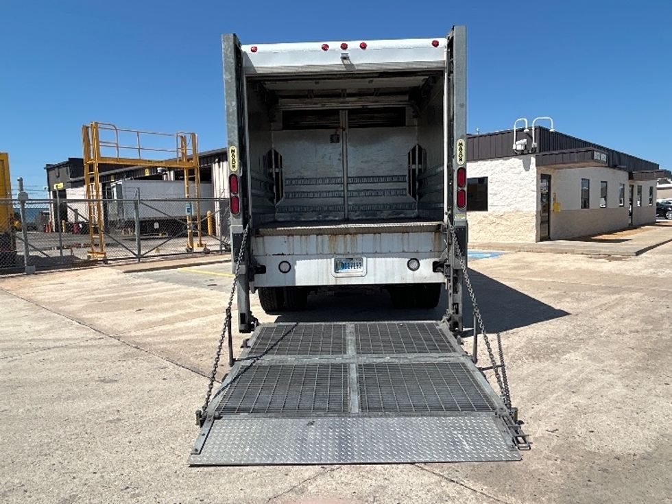 Beverage Truck-Light and Medium Duty Trucks-Freightliner-2022-M2-Dallas-TX-223,192\n\t\tmiles-$ 44,000 - Image 9