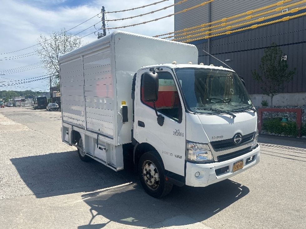 Beverage Truck-Light and Medium Duty Trucks-Hino-2019-195-Elmsford-NY-94,809\n\t\tmiles-$ 37,750 - Image 1