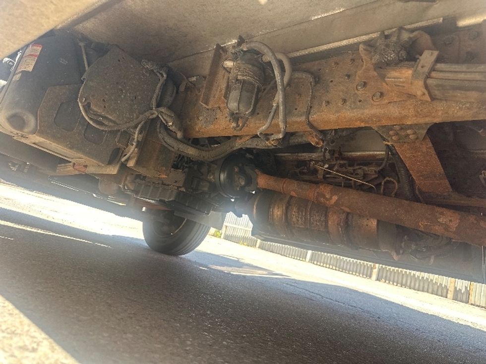 Beverage Truck-Light and Medium Duty Trucks-Hino-2019-195-Elmsford-NY-94,809\n\t\tmiles-$ 37,750 - Image 4