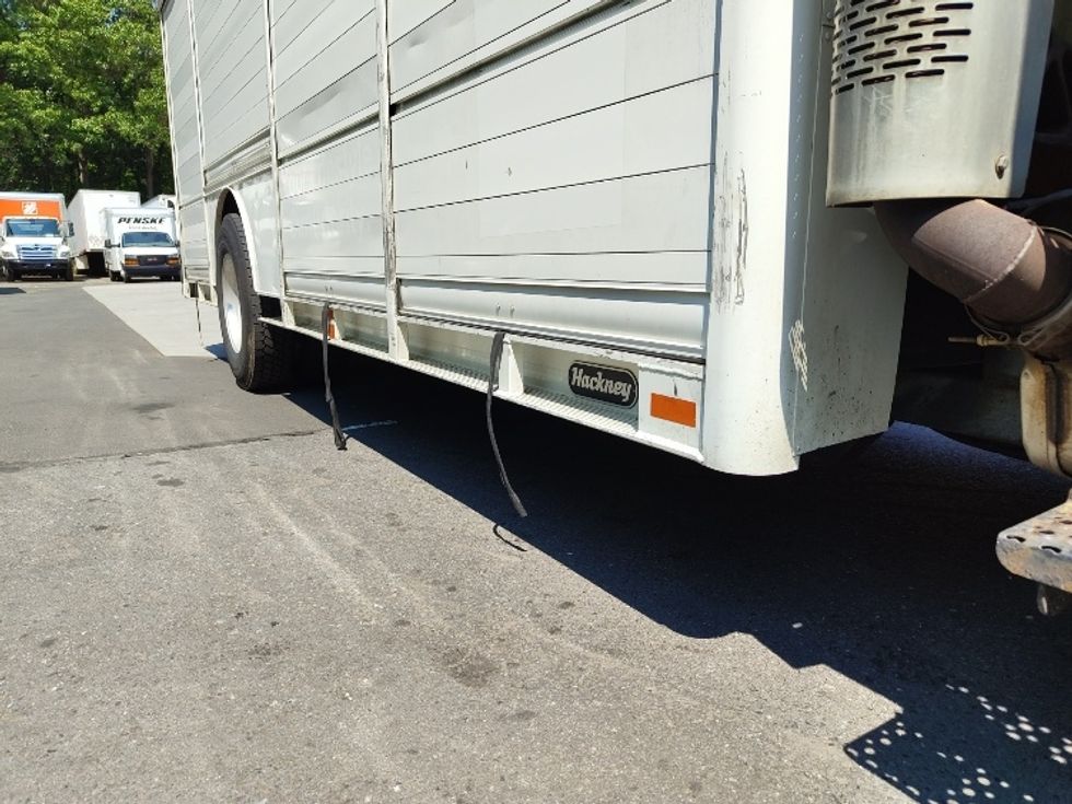 Beverage Truck-Light and Medium Duty Trucks-International-2018-4300-Edison-NJ-200,300\n\t\tmiles-$ 31,250 - Image 11