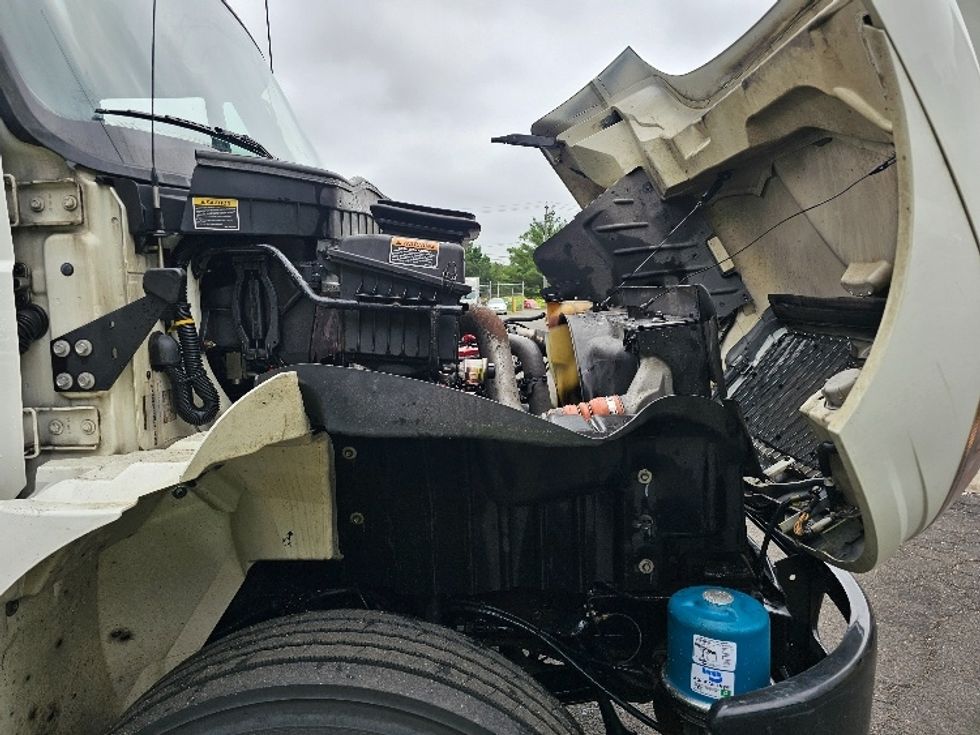 Beverage Truck-Light and Medium Duty Trucks-International-2018-4300-Edison-NJ-200,302\n\t\tmiles-$ 26,750 - Image 15