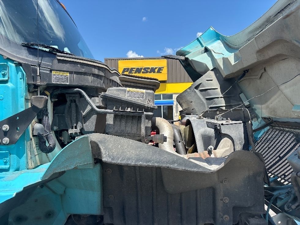 Beverage Truck-Light and Medium Duty Trucks-International-2018-4300-Hammond-LA-175,519\n\t\tmiles-$ 35,500 - Image 18