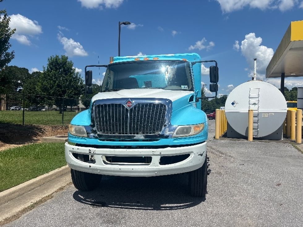 Beverage Truck-Light and Medium Duty Trucks-International-2018-4300-Hammond-LA-175,519\n\t\tmiles-$ 35,500 - Image 2