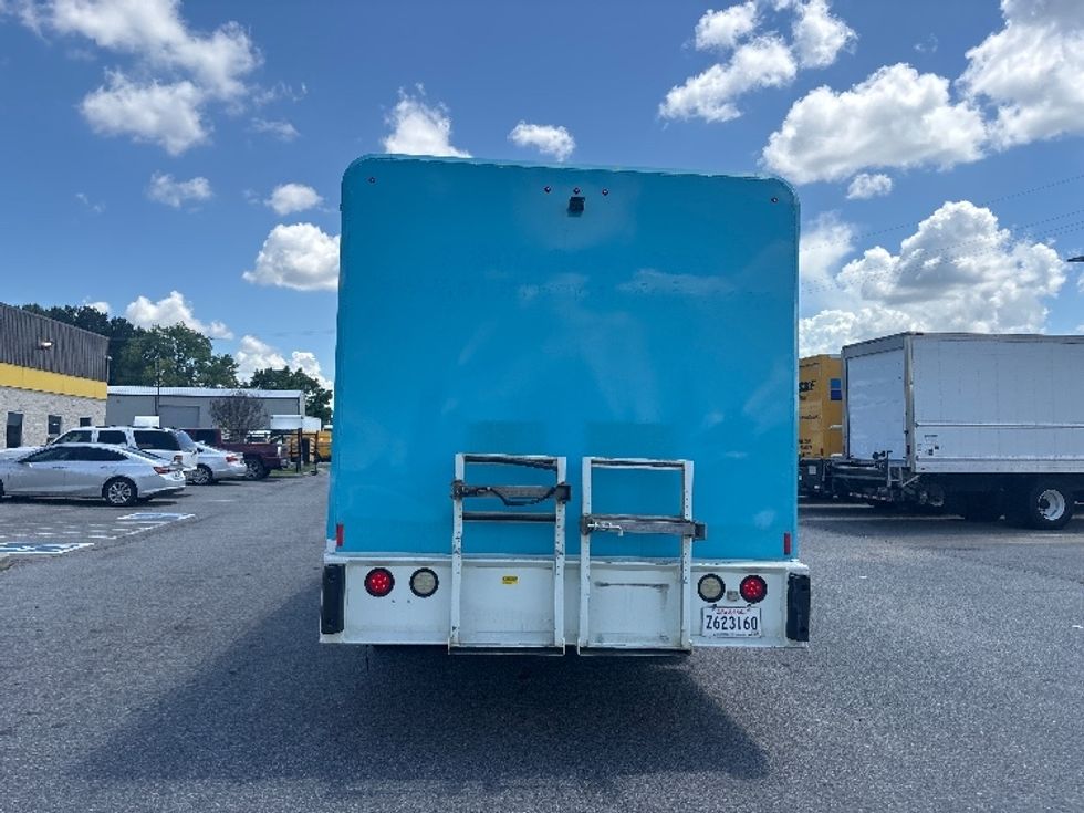 Beverage Truck-Light and Medium Duty Trucks-International-2018-4300-Hammond-LA-175,519\n\t\tmiles-$ 35,500 - Image 7