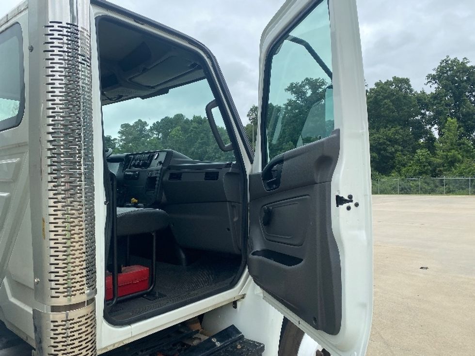 Beverage Truck-Light and Medium Duty Trucks-International-2020-MV607-Birmingham-AL-191,060\n\t\tmiles-$ 48,000 - Image 19