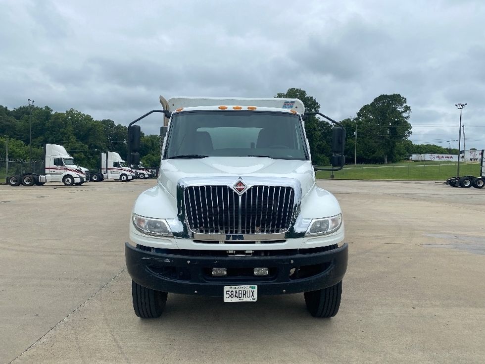 Beverage Truck-Light and Medium Duty Trucks-International-2020-MV607-Birmingham-AL-191,060\n\t\tmiles-$ 48,000 - Image 2