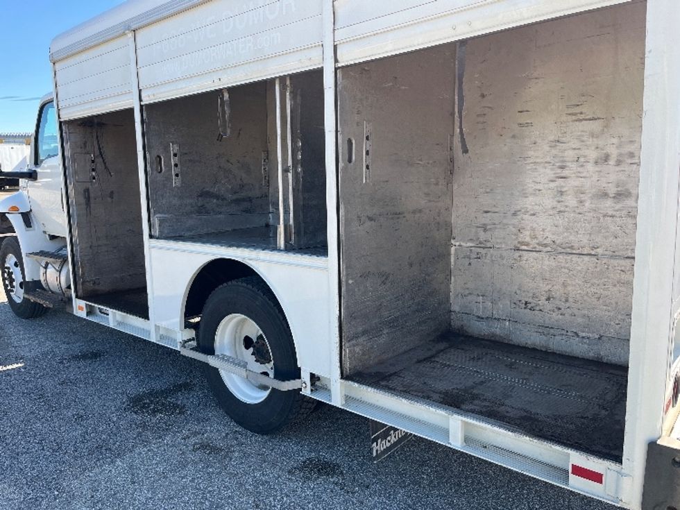 Beverage Truck-Light and Medium Duty Trucks-International-2020-MV607-Elkhart-IN-135,841\n\t\tmiles-$ 45,500 - Image 9