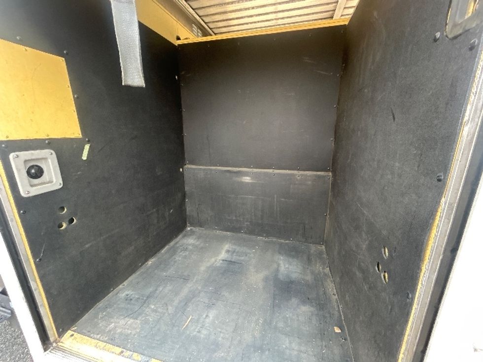 Beverage Truck-Light and Medium Duty Trucks-International-2020-MV607-Lakewood-WA-215,631\n\t\tmiles-$ 29,500 - Image 11
