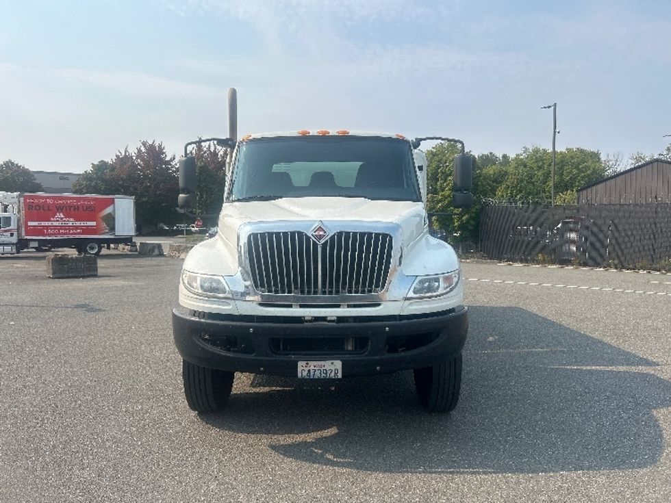 Beverage Truck-Light and Medium Duty Trucks-International-2020-MV607-Lakewood-WA-215,631\n\t\tmiles-$ 29,500 - Image 2
