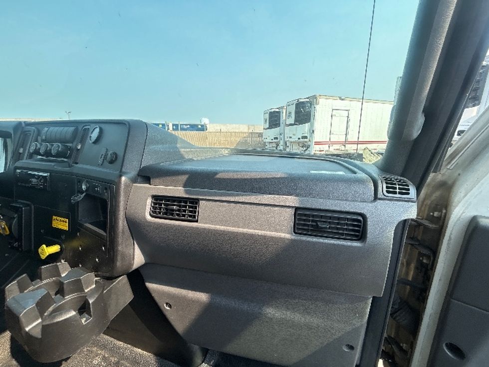 Beverage Truck-Light and Medium Duty Trucks-International-2020-MV607-Lakewood-WA-215,631\n\t\tmiles-$ 29,500 - Image 20