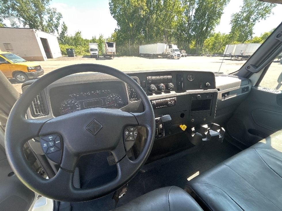 Beverage Truck-Light and Medium Duty Trucks-International-2020-MV607-Lansing-MI-274,323\n\t\tmiles-$ 21,000 - Image 12
