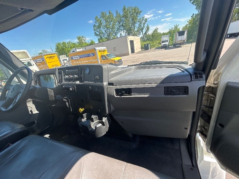 Beverage Truck-Light and Medium Duty Trucks-International-2020-MV607-Lansing-MI-274,323\n\t\tmiles-$ 21,000 - Image 15
