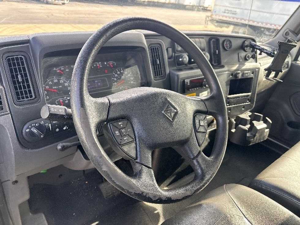 Beverage Truck-Light and Medium Duty Trucks-International-2020-MV607-Middlefield-OH-295,059\n\t\tmiles-$ 21,750 - Image 12