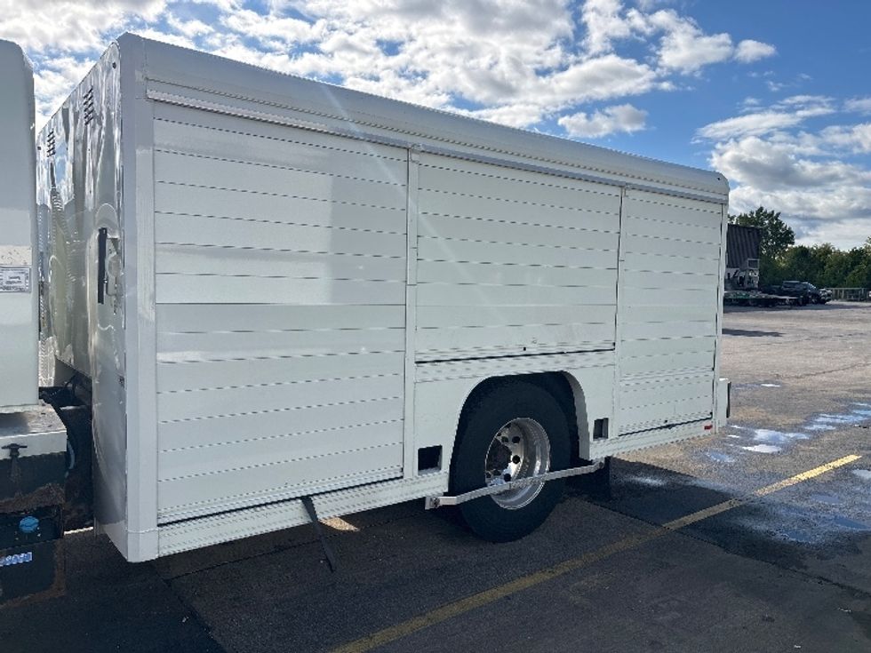 Beverage Truck-Light and Medium Duty Trucks-International-2020-MV607-Middlefield-OH-295,059\n\t\tmiles-$ 21,750 - Image 20