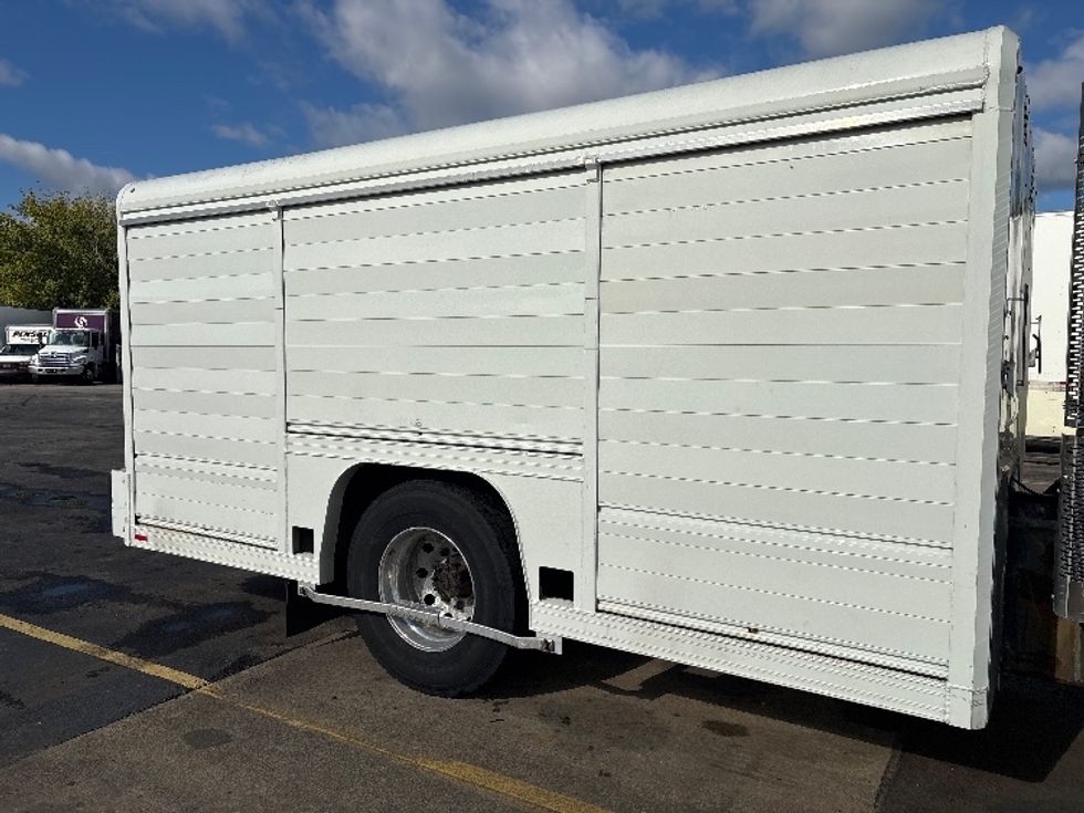 Beverage Truck-Light and Medium Duty Trucks-International-2020-MV607-Middlefield-OH-295,059\n\t\tmiles-$ 21,750 - Image 21