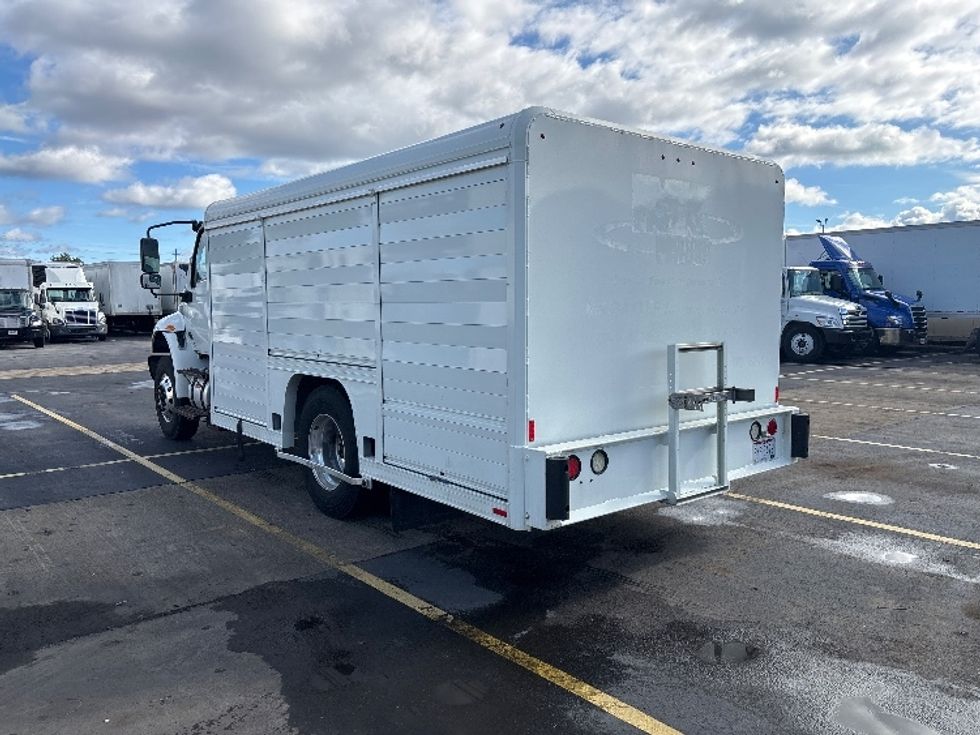Beverage Truck-Light and Medium Duty Trucks-International-2020-MV607-Middlefield-OH-295,059\n\t\tmiles-$ 21,750 - Image 6