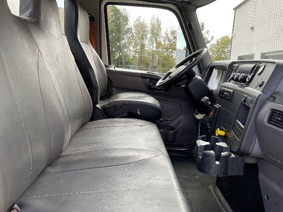 Beverage Truck-Light and Medium Duty Trucks-International-2020-MV607-Norcross-GA-270,330\n\t\tmiles-$ 23,250 - Image 18