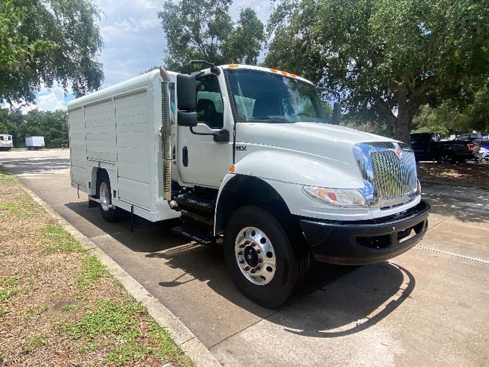 Beverage Truck-Light and Medium Duty Trucks-International-2020-MV607-Ocala-FL-123,115\n\t\tmiles-$ 42,750 - Image 1
