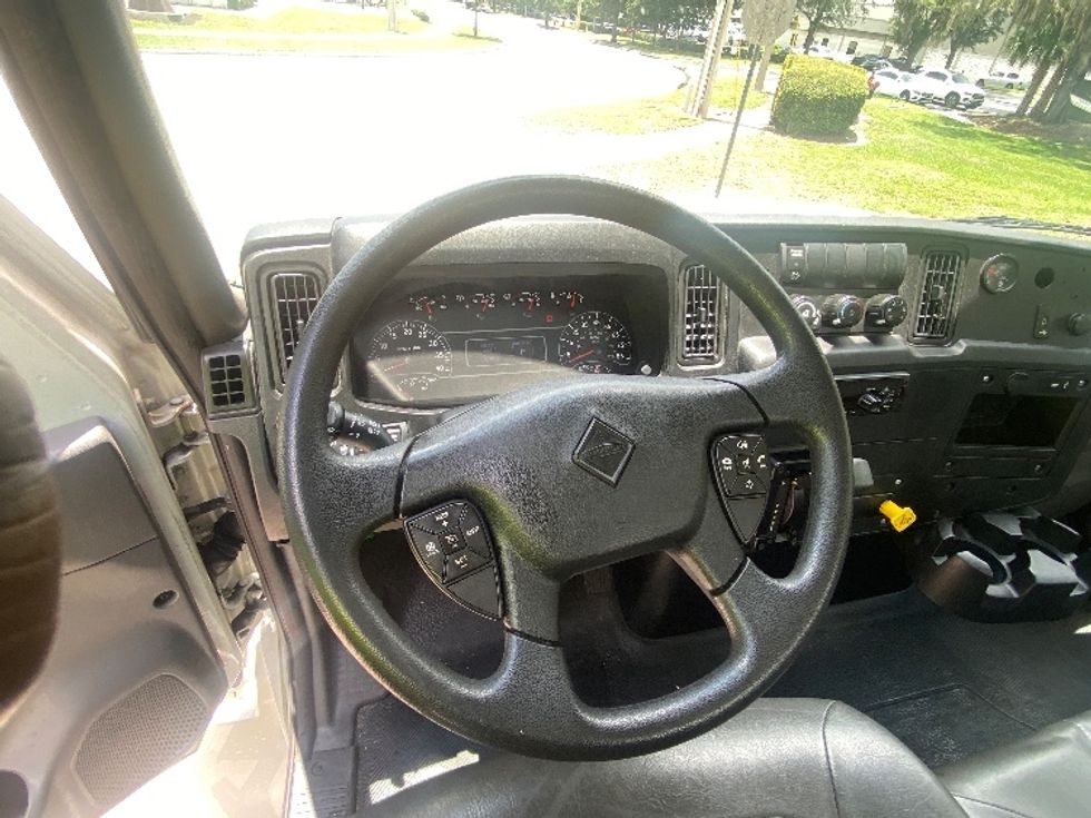 Beverage Truck-Light and Medium Duty Trucks-International-2020-MV607-Ocala-FL-123,115\n\t\tmiles-$ 42,750 - Image 14