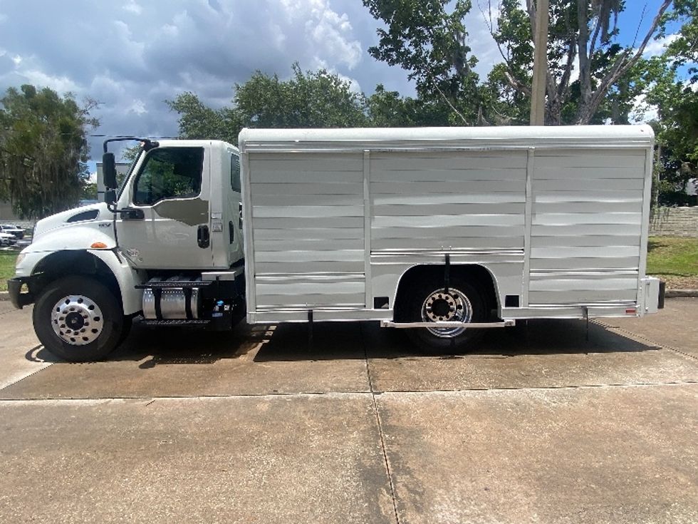 Beverage Truck-Light and Medium Duty Trucks-International-2020-MV607-Ocala-FL-123,115\n\t\tmiles-$ 42,750 - Image 4