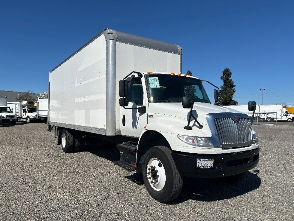 Beverage Truck-Light and Medium Duty Trucks-International-2020-MV607-West Sacramento-CA-92,891\n\t\tmiles-$ 50,000 - Image 1