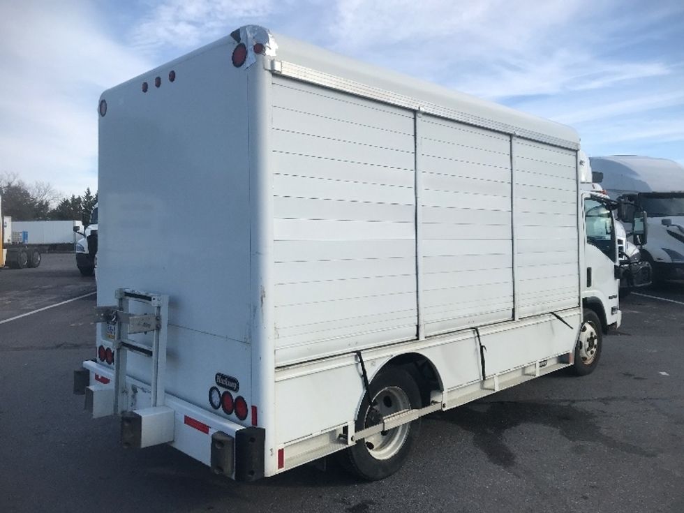 Beverage Truck-Light and Medium Duty Trucks-Isuzu-2018-NRR-Harrisburg-PA-118,391\n\t\tmiles-$ 38,000 - Image 12