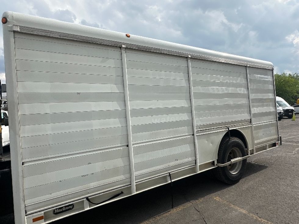 Beverage Truck-Light and Medium Duty Trucks-Peterbilt-2016-337-Sterling-VA-193,622\n\t\tmiles-$ 33,750 - Image 20