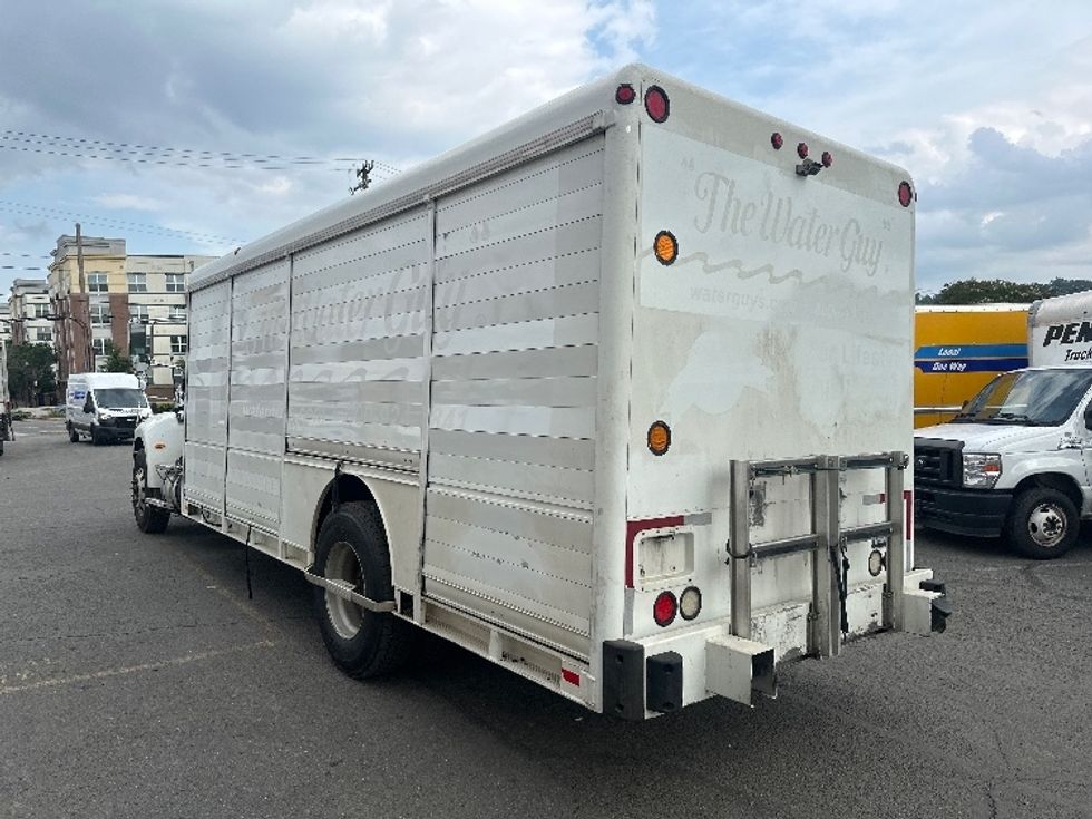 Beverage Truck-Light and Medium Duty Trucks-Peterbilt-2016-337-Sterling-VA-193,622\n\t\tmiles-$ 33,750 - Image 6