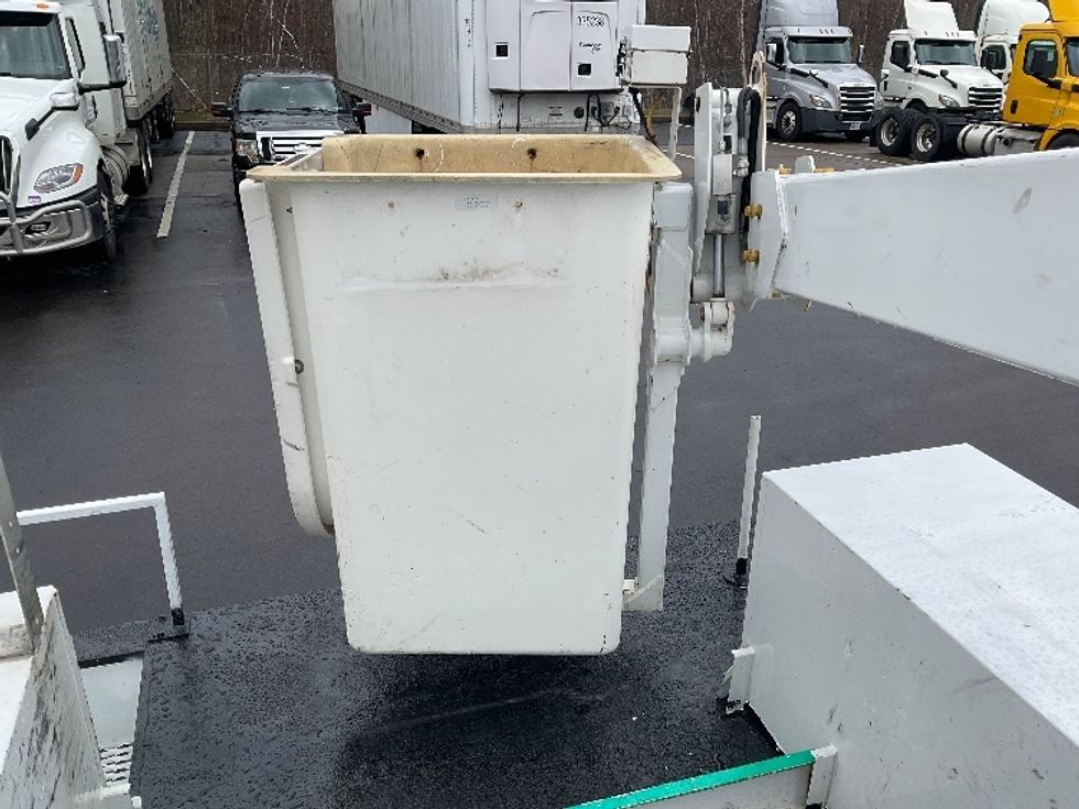 Bucket Truck-Specialized Equipment-Ford-2019-F350-North Bergen-NJ-130,093\n\t\tmiles-$ 46,000 - Image 8