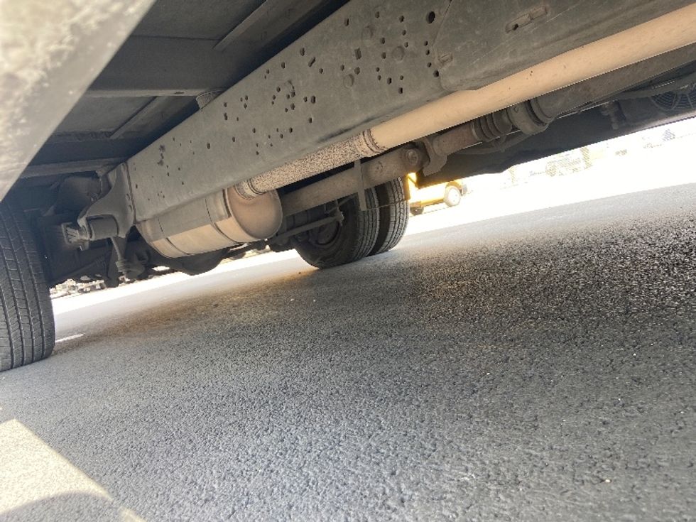 Bus-Alternative Fuel Trucks & Tractors-Ford-2018-E450-Indianapolis-IN-23,468\n\t\tmiles-$ 49,500 - Image 13