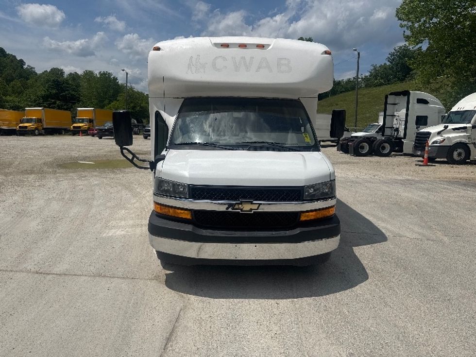 Bus-Specialized Equipment-Chevrolet-2018-EXPRESS-Huntington-WV-103,617\n\t\tmiles-$ 25,000 - Image 2