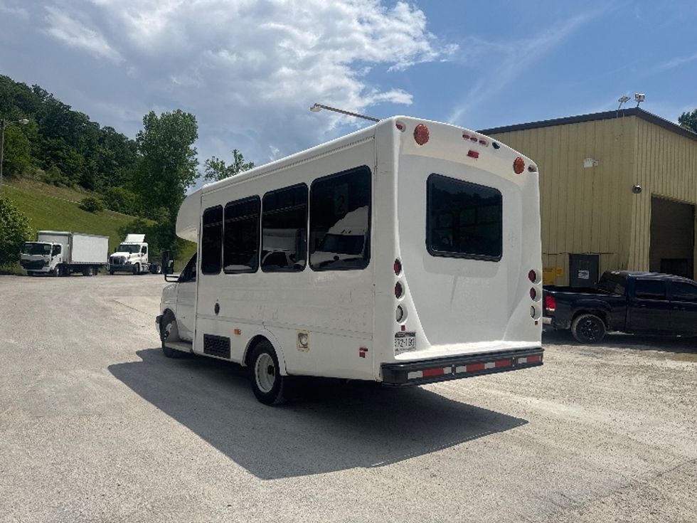 Bus-Specialized Equipment-Chevrolet-2018-EXPRESS-Huntington-WV-103,617\n\t\tmiles-$ 25,000 - Image 6