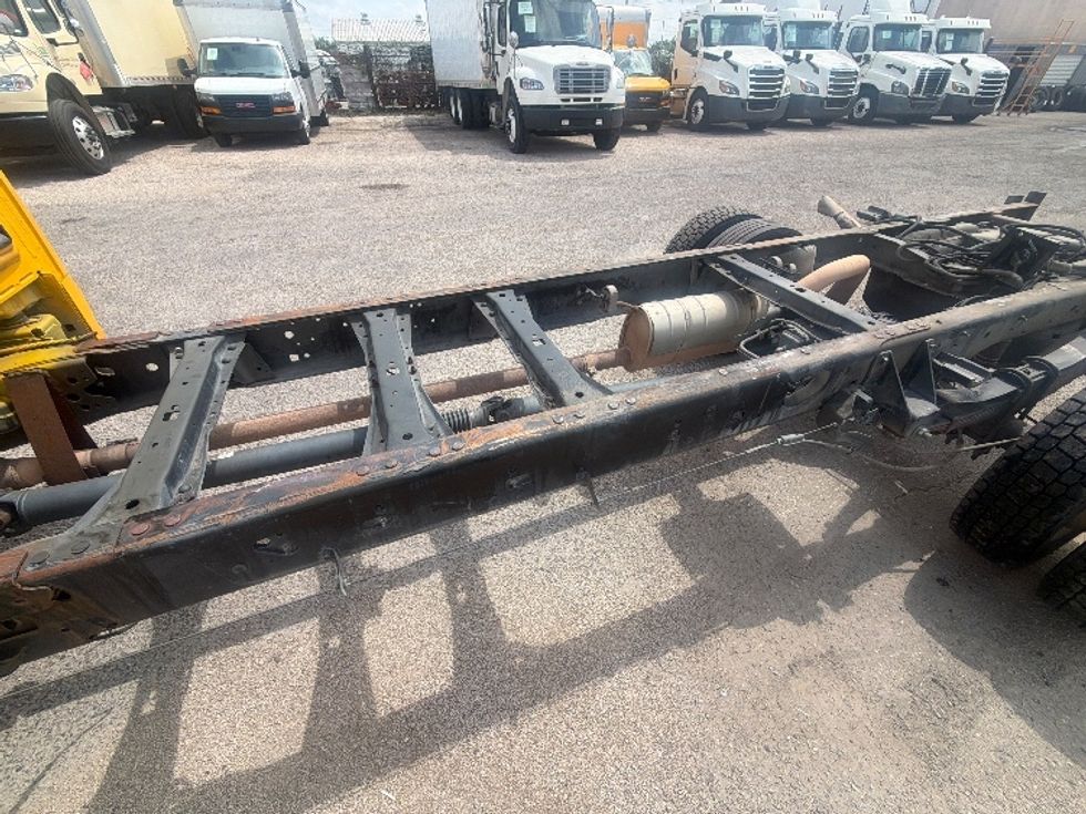 Cab and Chassis Truck-Light and Medium Duty Trucks-Ford-2019-F450-Dallas-TX-174,194\n\t\tmiles-$ 23,750 - Image 5