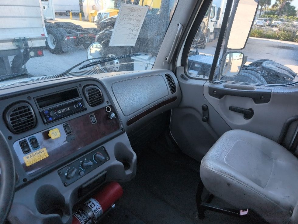 Cab and Chassis Truck-Light and Medium Duty Trucks-Freightliner-2013-M2-Ocala-FL-344,943\n\t\tmiles-$ 16,500 - Image 19