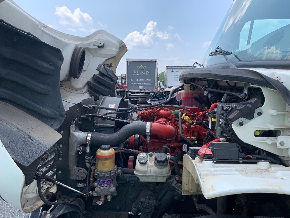 Cab and Chassis Truck-Light and Medium Duty Trucks-Freightliner-2015-M2-Charlotte-NC-88,760\n\t\tmiles-$ 38,250 - Image 19