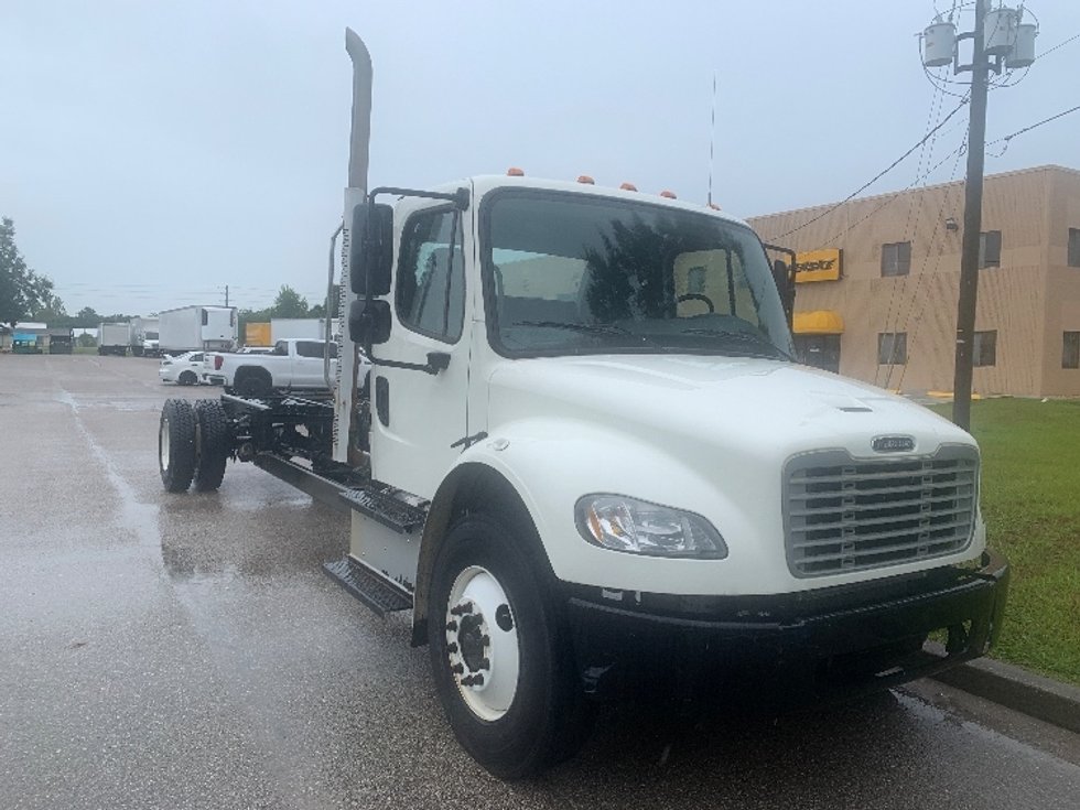 Used Cab and Chassis Trucks for Sale Penske Used Trucks