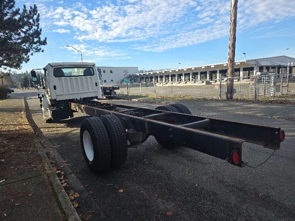 Cab and Chassis Truck-Light and Medium Duty Trucks-Freightliner-2015-M2-Tukwila-WA-279,800\n\t\tmiles-$ 27,500 - Image 6
