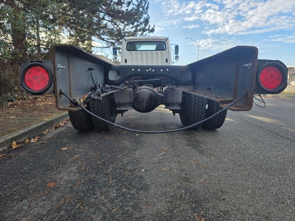 Cab and Chassis Truck-Light and Medium Duty Trucks-Freightliner-2015-M2-Tukwila-WA-279,800\n\t\tmiles-$ 27,500 - Image 9