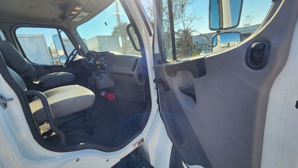 Cab and Chassis Truck-Light and Medium Duty Trucks-Freightliner-2016-M2-Pensacola-FL-241,198\n\t\tmiles-$ 22,500 - Image 20