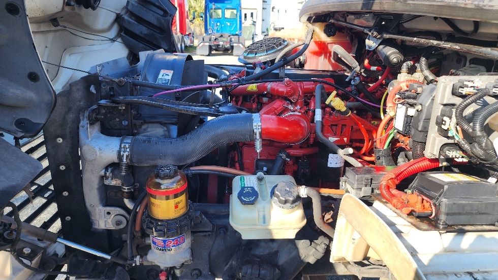 Cab and Chassis Truck-Light and Medium Duty Trucks-Freightliner-2016-M2-Pensacola-FL-241,198\n\t\tmiles-$ 22,500 - Image 24