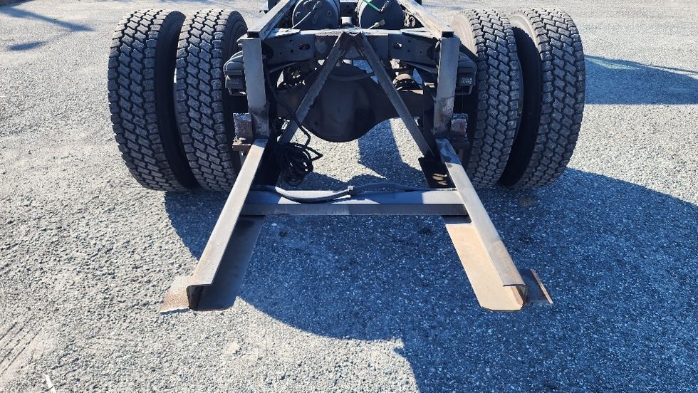 Cab and Chassis Truck-Light and Medium Duty Trucks-Freightliner-2016-M2-Pensacola-FL-241,198\n\t\tmiles-$ 22,500 - Image 9