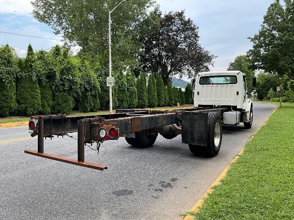 Cab and Chassis Truck-Light and Medium Duty Trucks-Freightliner-2016-M2-Reading-PA-214,179\n\t\tmiles-$ 31,250 - Image 13