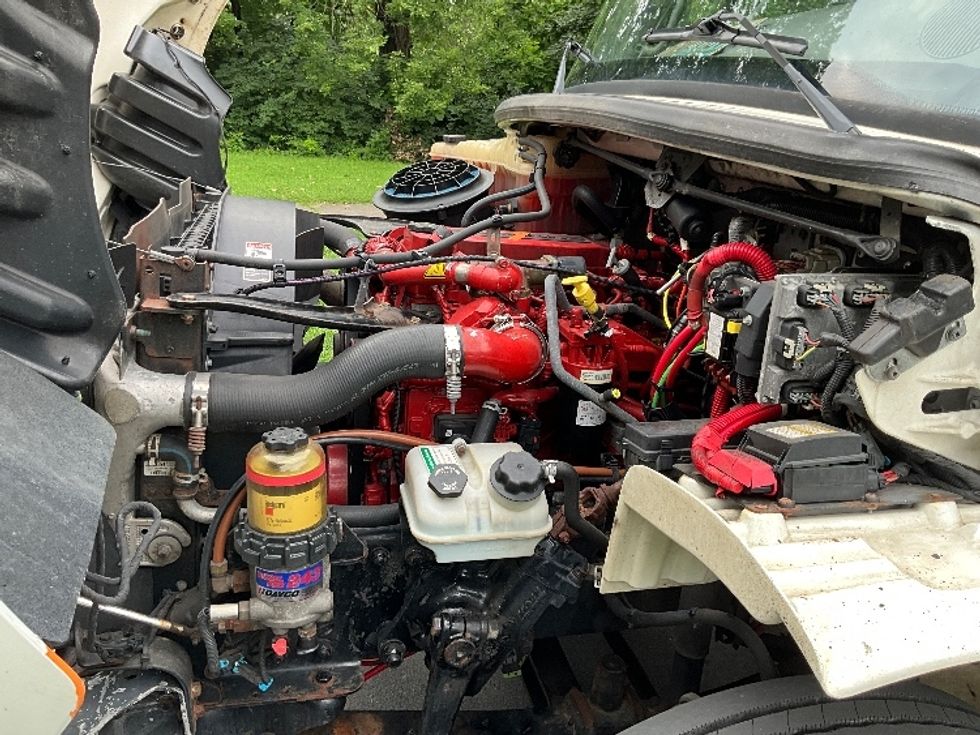 Cab and Chassis Truck-Light and Medium Duty Trucks-Freightliner-2016-M2-Reading-PA-214,179\n\t\tmiles-$ 31,250 - Image 24