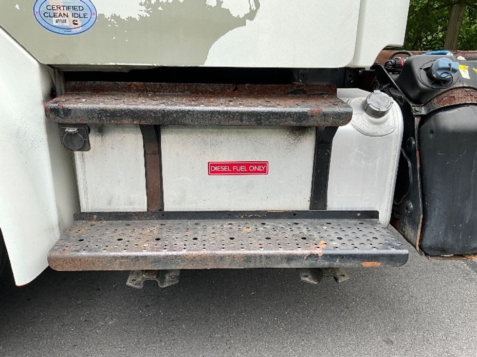 Cab and Chassis Truck-Light and Medium Duty Trucks-Freightliner-2016-M2-Reading-PA-214,179\n\t\tmiles-$ 31,250 - Image 27