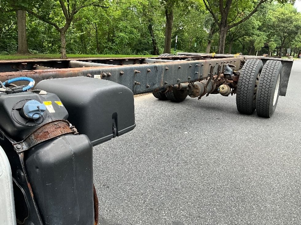 Cab and Chassis Truck-Light and Medium Duty Trucks-Freightliner-2016-M2-Reading-PA-214,179\n\t\tmiles-$ 31,250 - Image 5