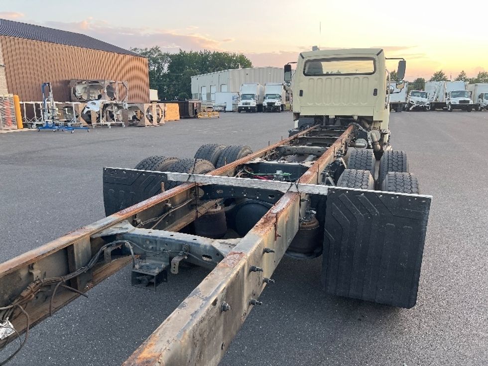 Cab and Chassis Truck-Light and Medium Duty Trucks-Freightliner-2017-M2-Bensalem-PA-340,161\n\t\tmiles-$ 29,750 - Image 12