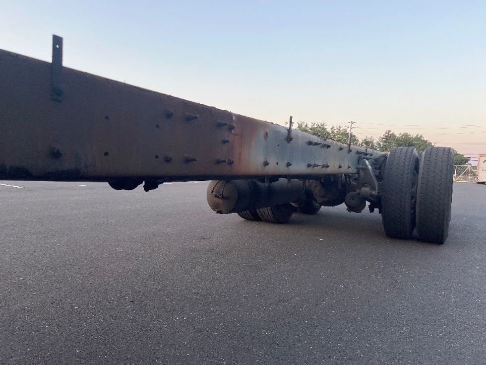 Cab and Chassis Truck-Light and Medium Duty Trucks-Freightliner-2017-M2-Bensalem-PA-340,161\n\t\tmiles-$ 29,750 - Image 5